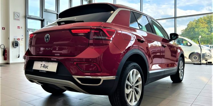 سعر ومواصفات فولكس فاجن T- Roc 2023 في السعودية