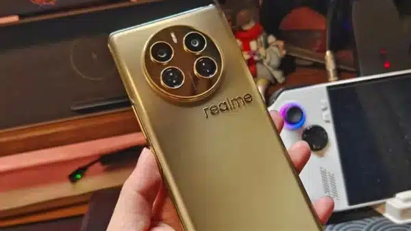 هاتف Realme GT5 Pro
