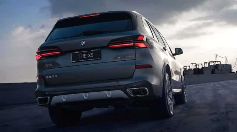 مواصفات سيارة BMW X5 Li الجديدة