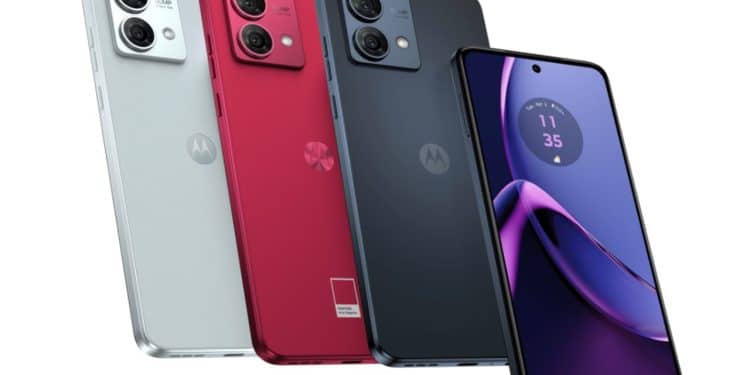 هاتف Motorola Moto G84