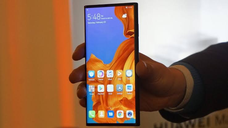 مواصفات هاتف Huawei Mate X5 القابل للطي 